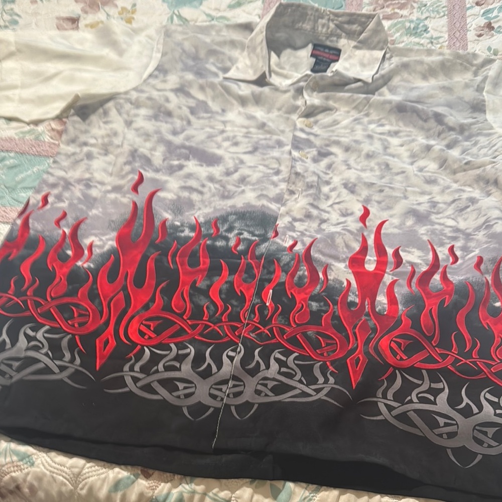 Flame Pattern Button-Up Shirt - Picture 5 of 5
